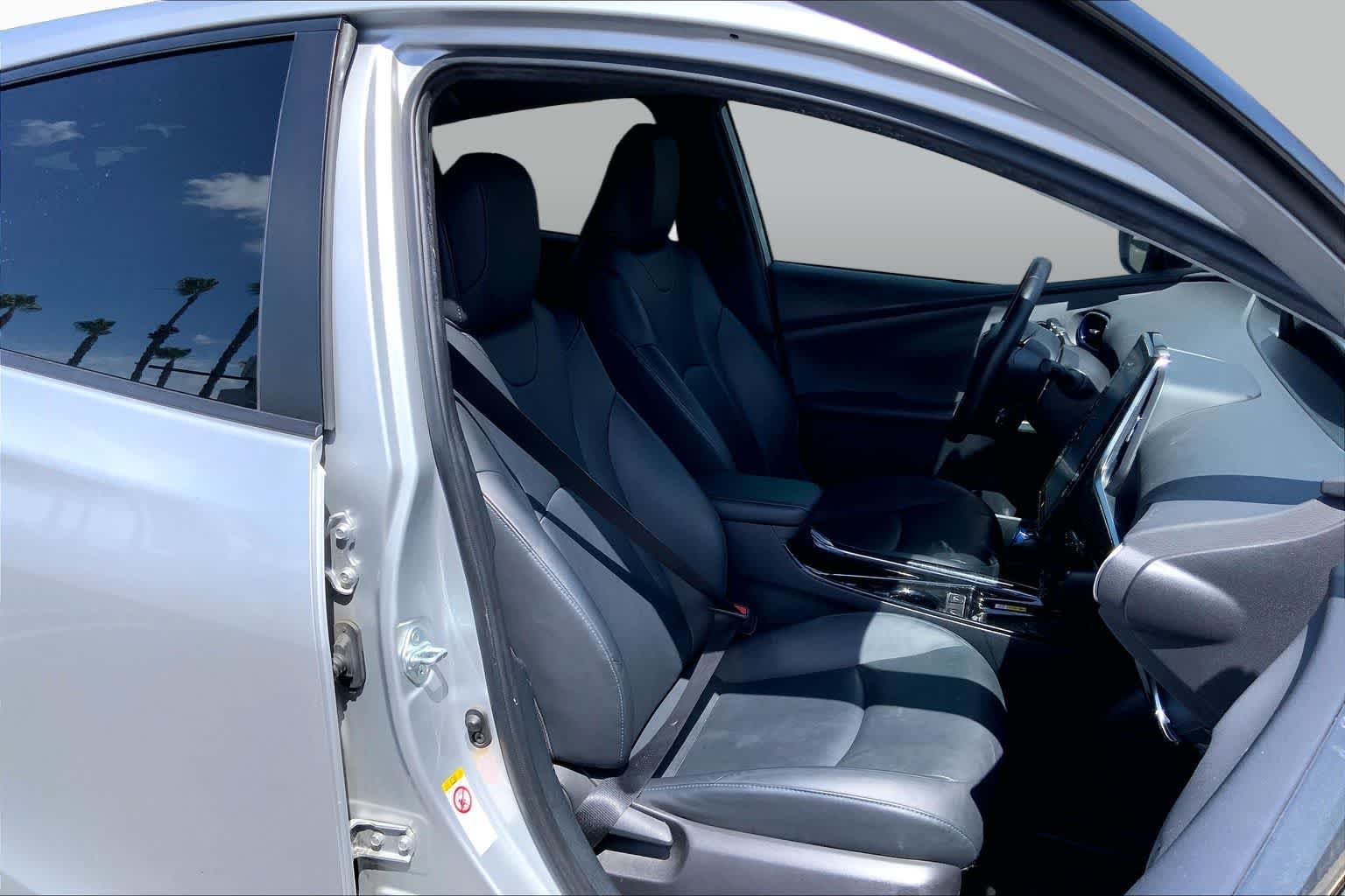 Pre-Owned 2022 Toyota Prius Limited