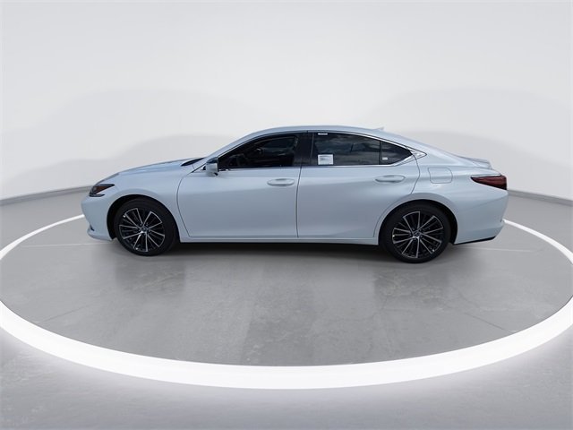 2025 Lexus ES 350 - Photo 5