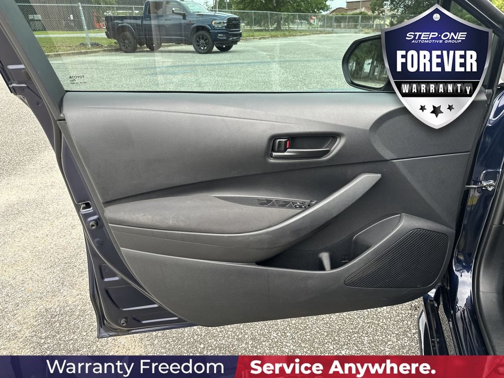 Used 2024  Toyota LE image 11