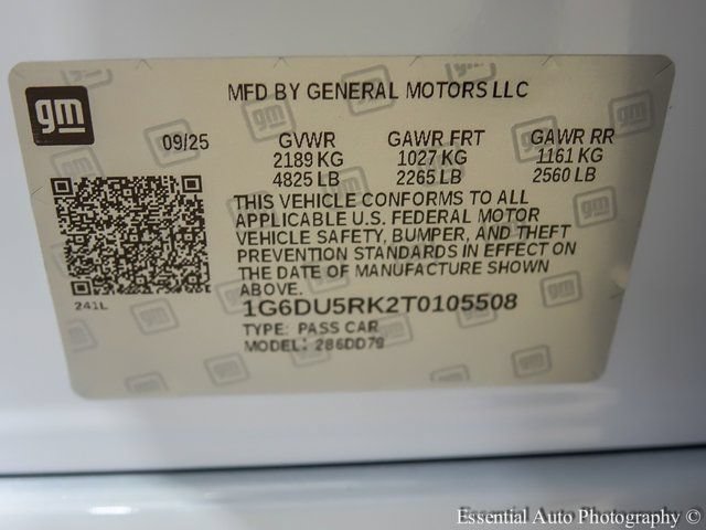 New 2026 Vibrant White Tricoat Cadillac Sport image 22
