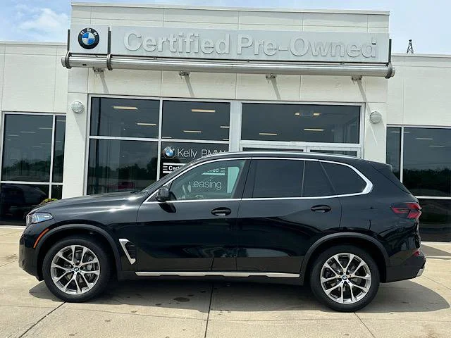 Certified Used 2024 Black Sapphire Metallic BMW xDrive40i image 5