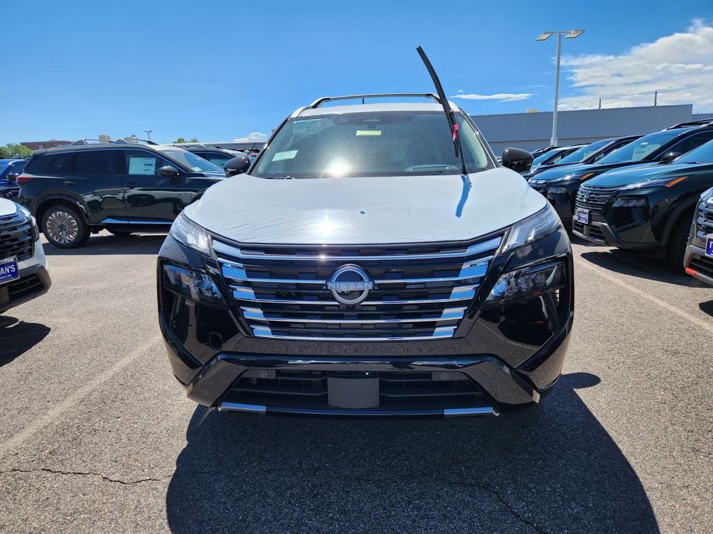 New 2026 Super Black Nissan Platinum image 2