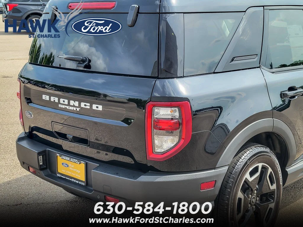 Certified Used 2024 Shadow Black Ford Outer Banks image 5