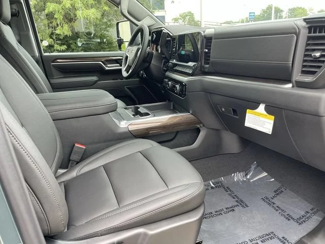 2026 Chevrolet Silverado 2500 HD LT - Photo 17