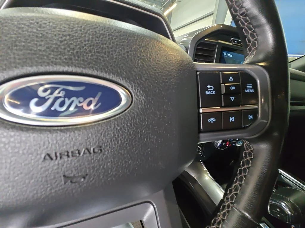 Used 2023 White Ford XLT image 19