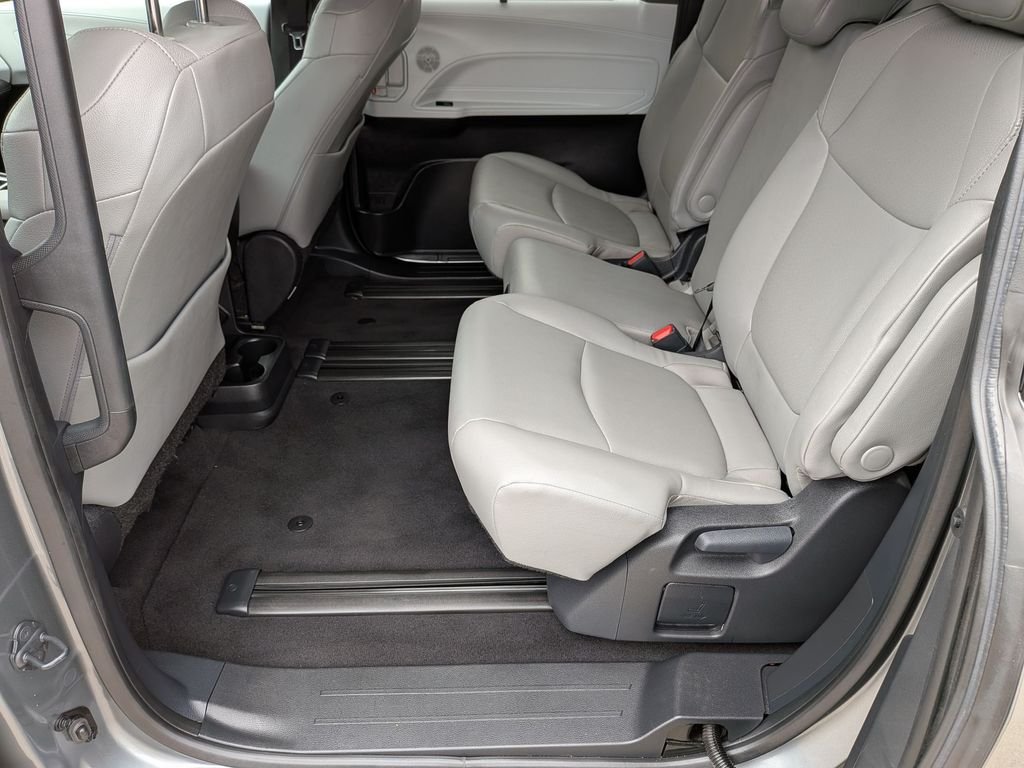 Used 2026  Toyota XLE image 30