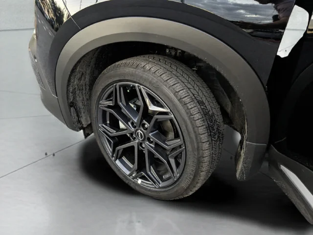 Used 2026 Black Nissan SR image 23