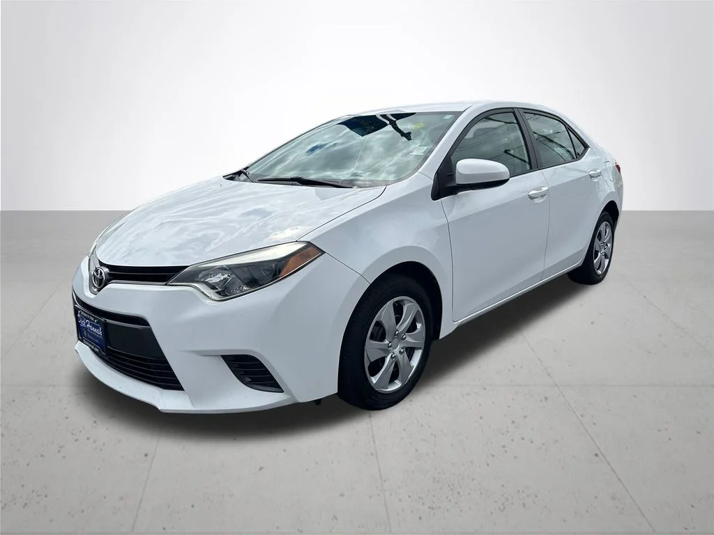 Used 2015 Toyota Corolla LE with VIN 2T1BURHE8FC278466 for sale in Kelso, WA