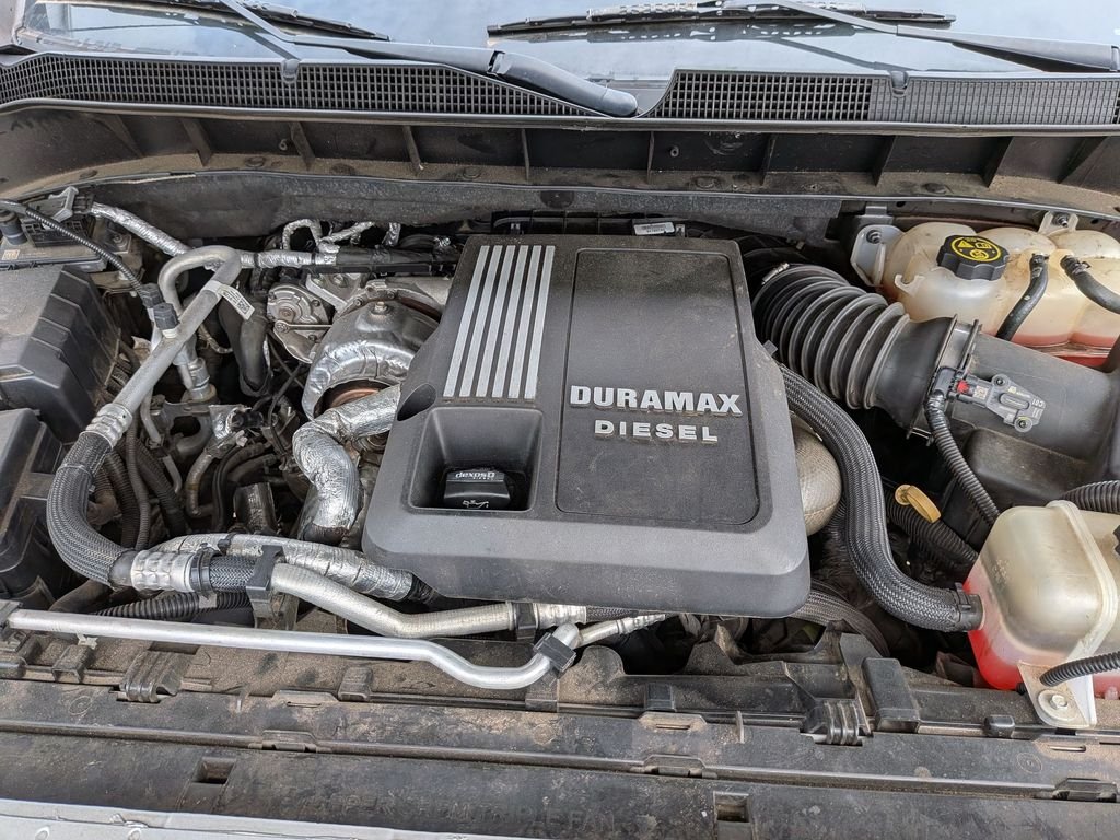 Used 2021 Silver Chevrolet RST image 10