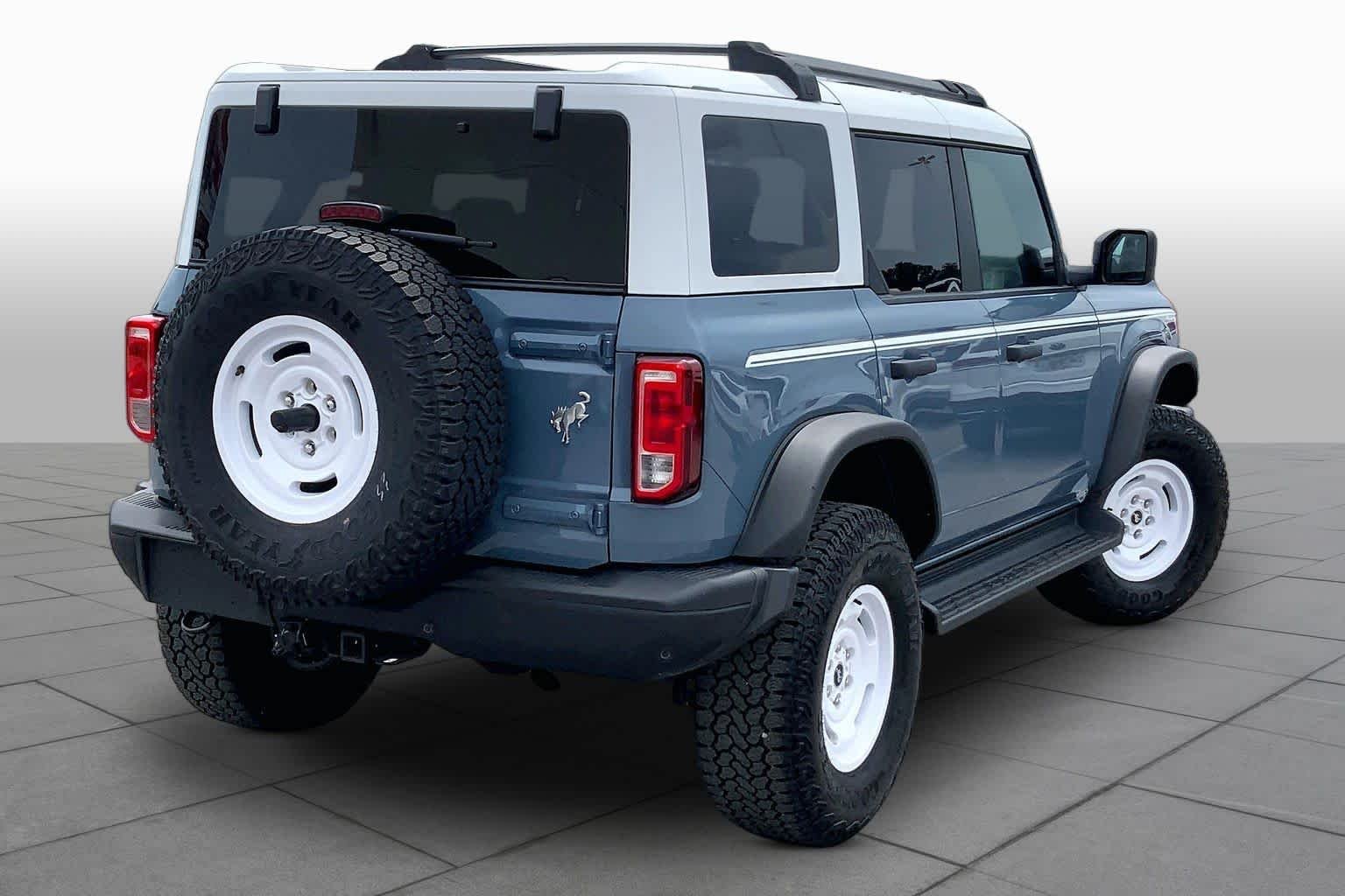 Used 2025 Azure Gray Metallic Ford Heritage Edition image 12
