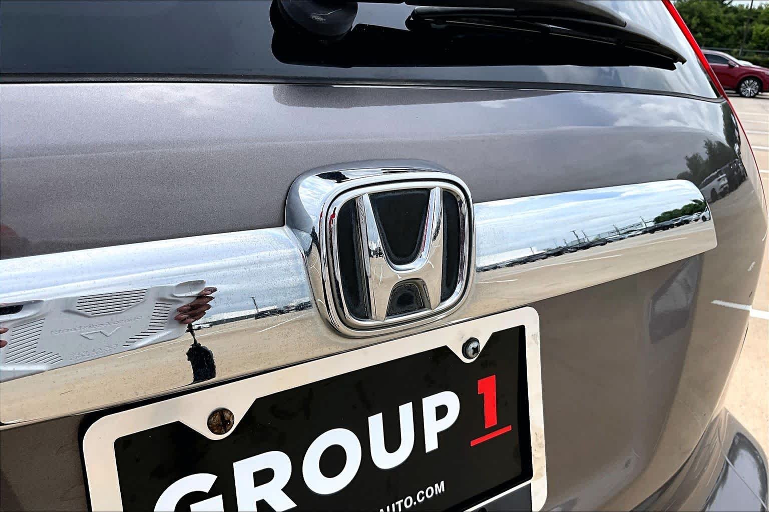 Used 2011 Polished Metal Metallic Honda EX-L image 29