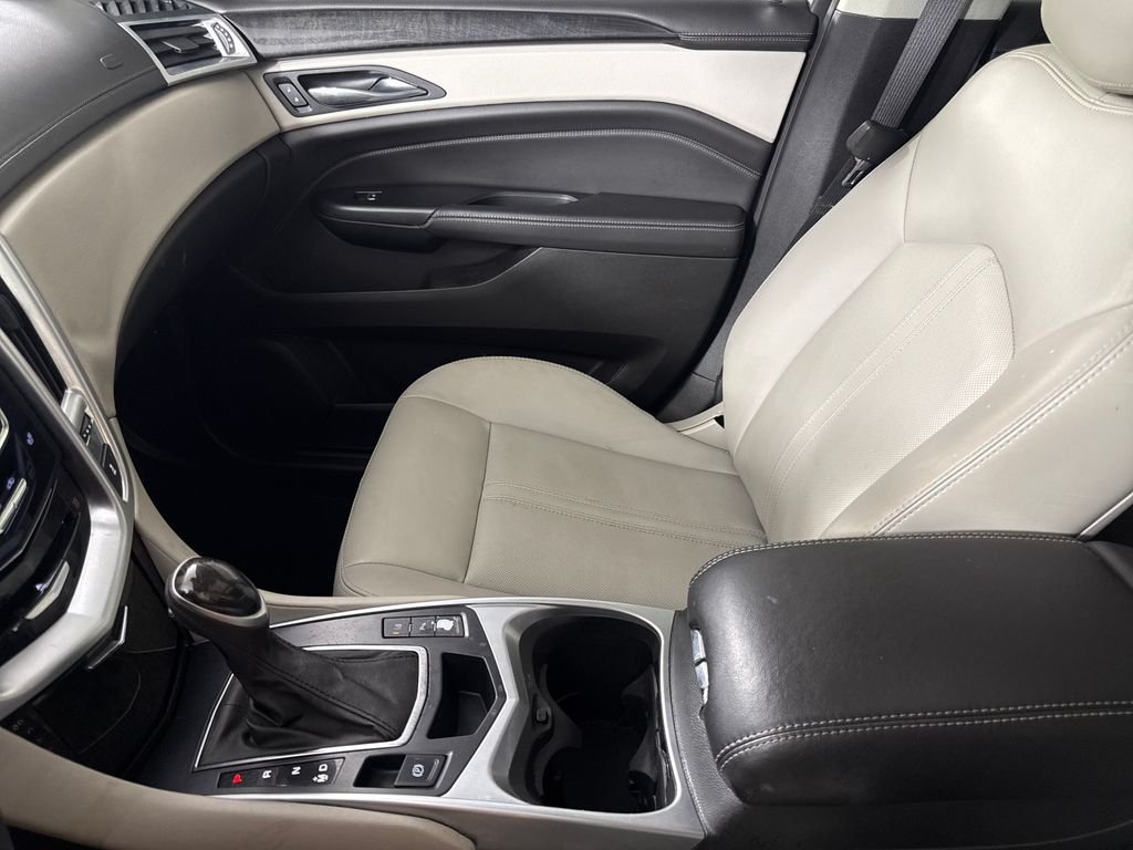 2016 Cadillac SRX Luxury Collection - Photo 19