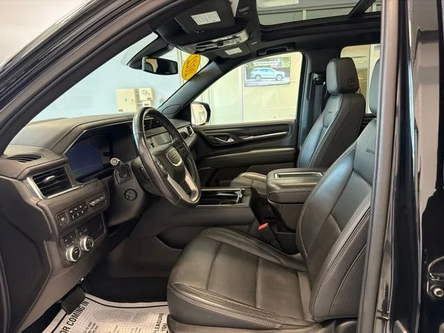 Used 2022 Black GMC Denali image 16