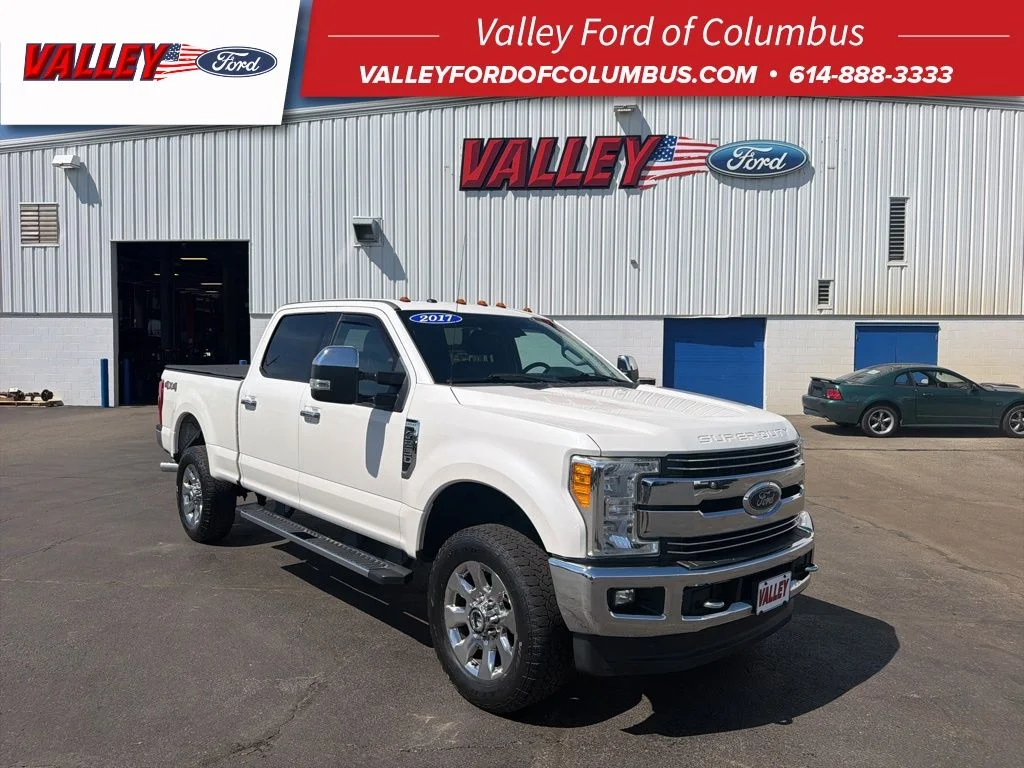 2017 Ford F-250 Lariat 4x4 Crew Cab 8' Box's photo