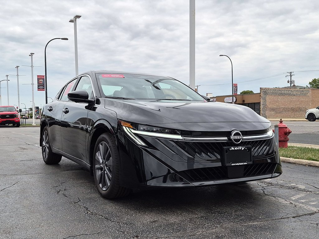 Used 2026 Super Black Nissan SL image 3