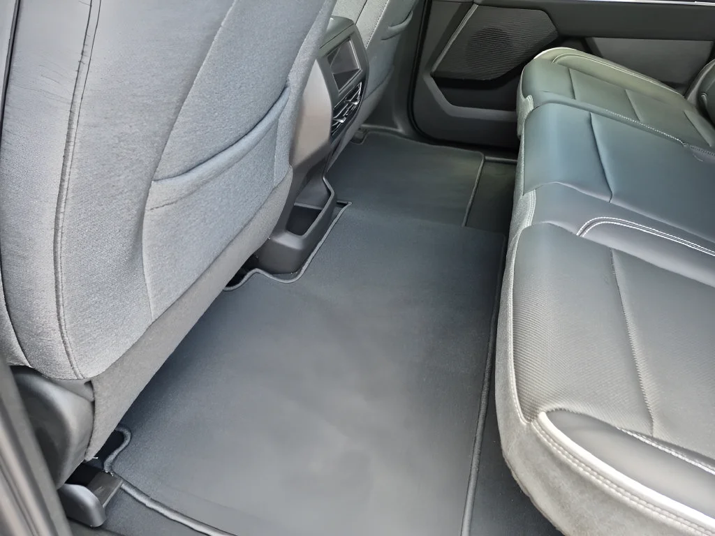New 2026 GMC Sierra EV Elevation Standard Range, photo 31
