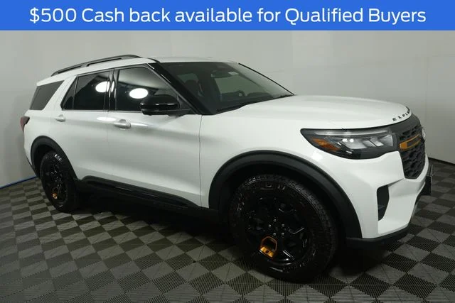 New 2027 Star White Metallic Tri-Coat Ford Tremor® image 2