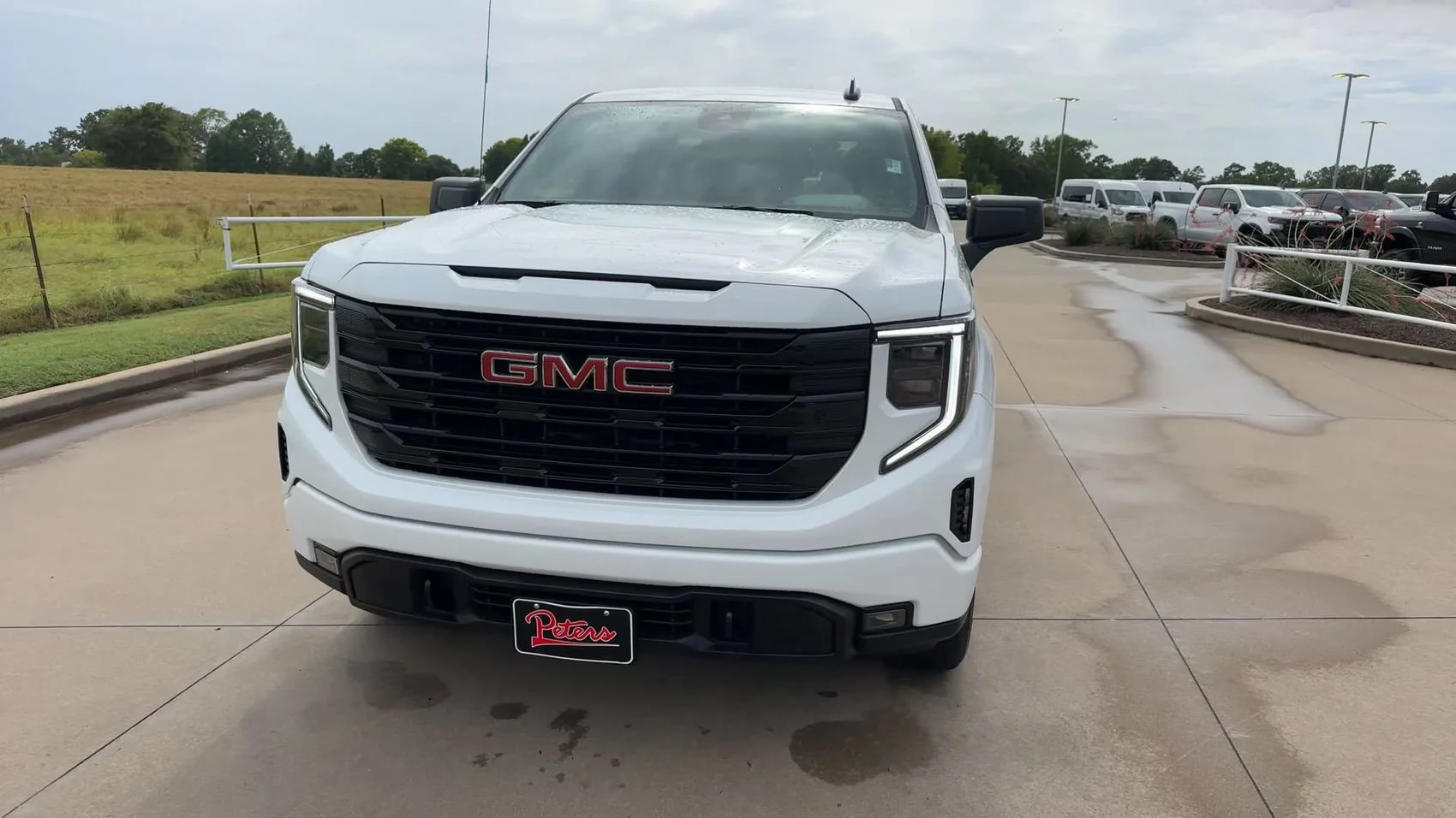 Used 2024 Summit White GMC Elevation image 4