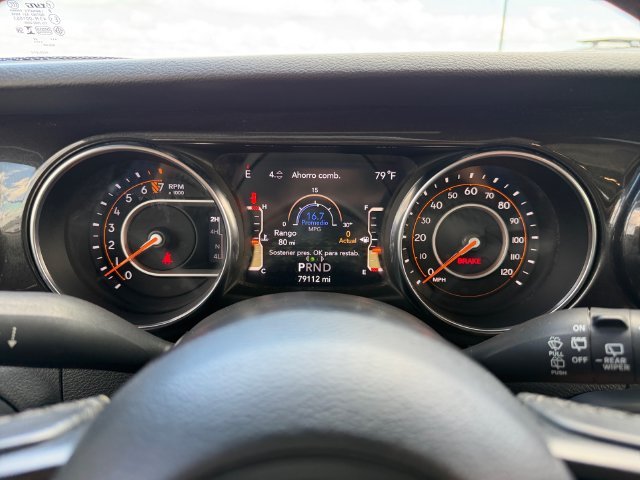 Used 2019 White Jeep Unlimited Sport Altitude image 14