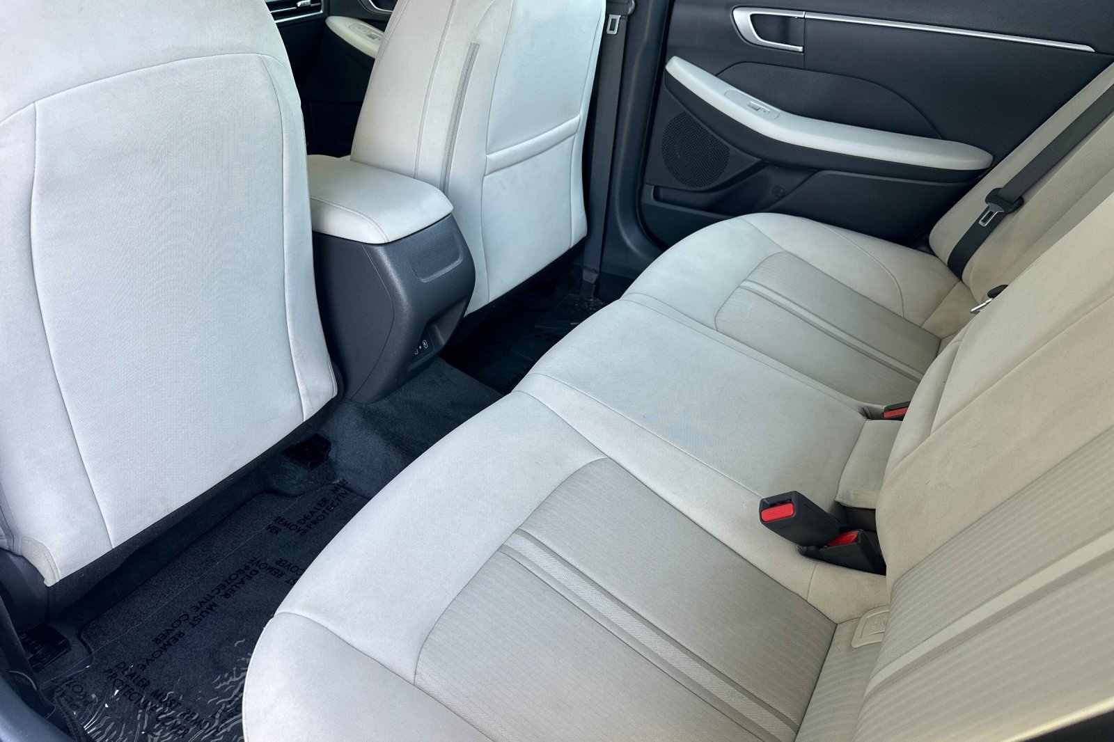 Used 2024 SILVER Hyundai SEL image 11