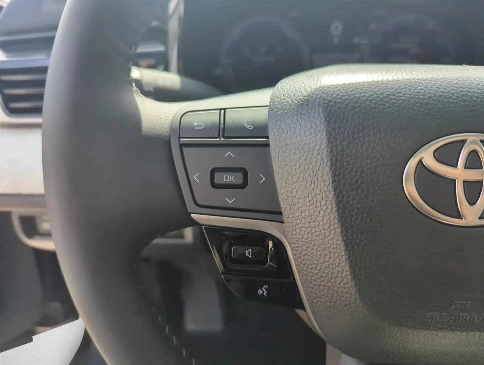 Used 2026 Midnight Black Toyota XLE image 15