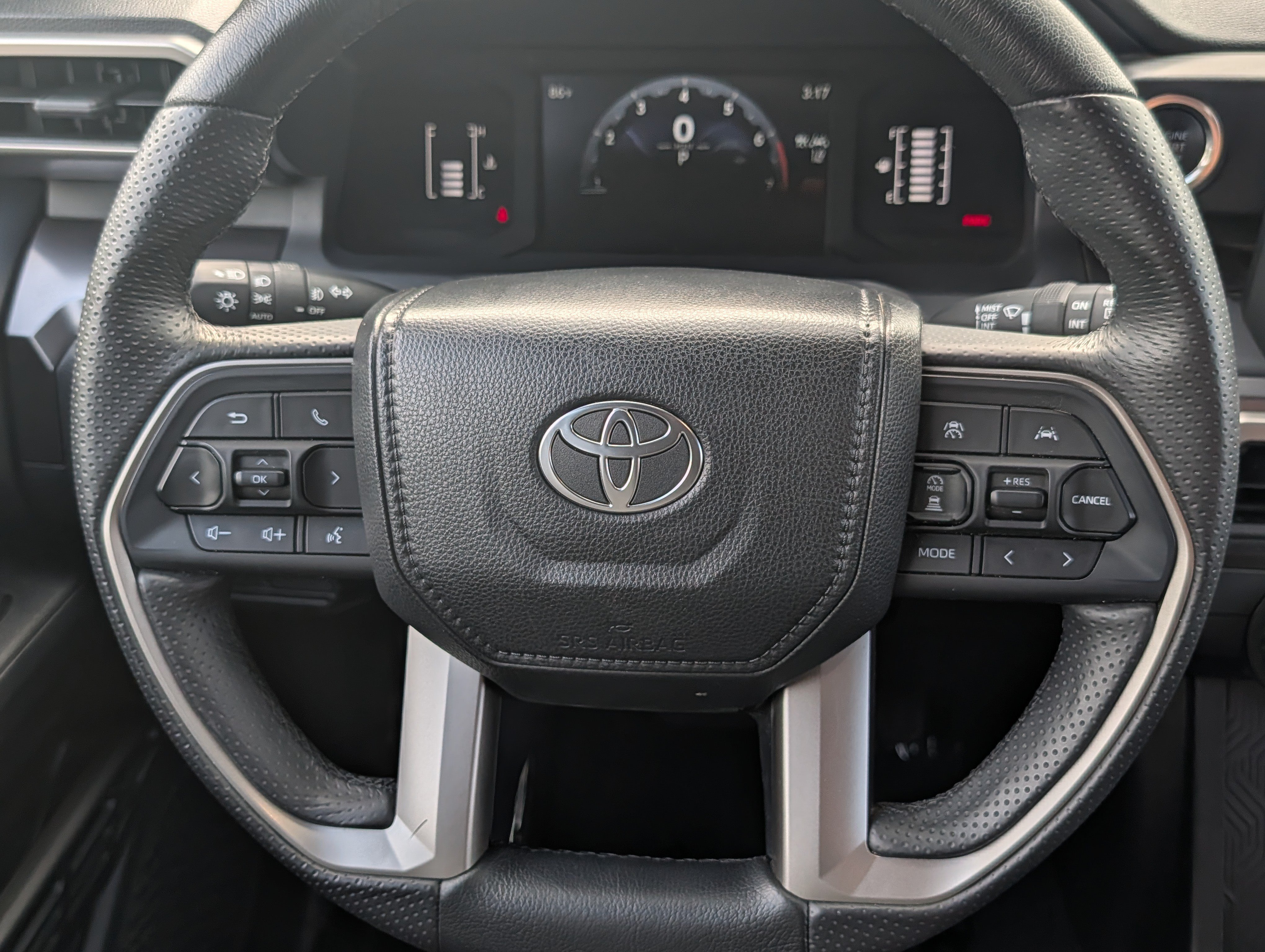 Certified Used 2025 Ice Cap Toyota SR5 image 24