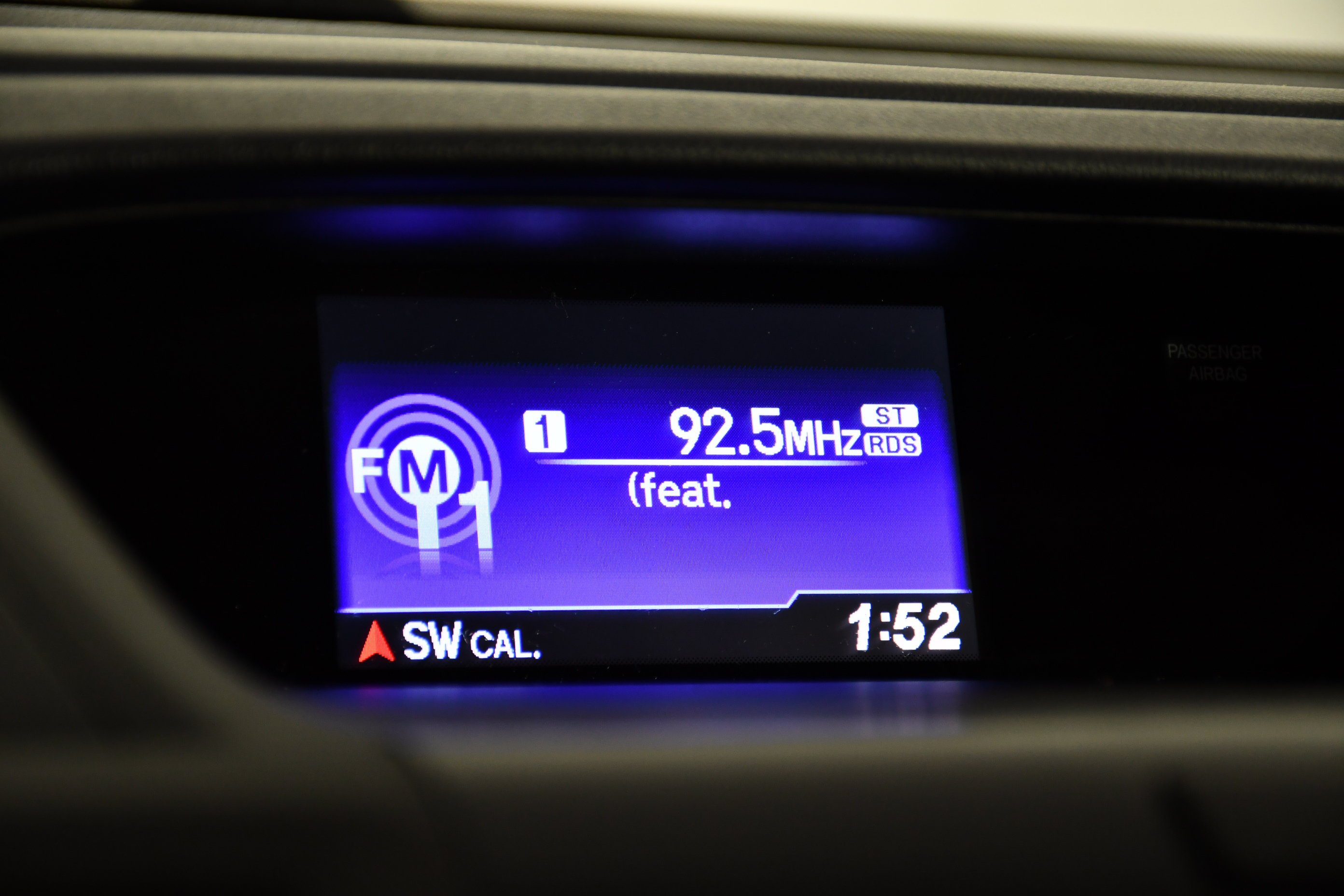Used 2014 Twilight Blue Metallic Honda LX image 26
