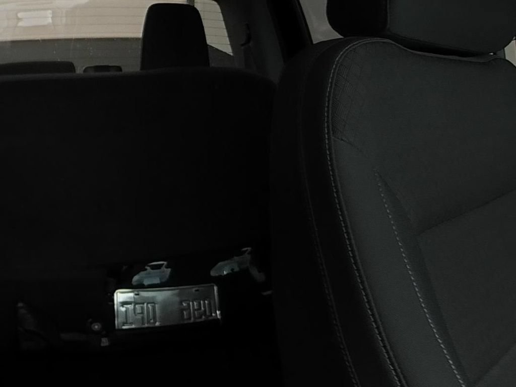 Used 2022 Summit White Chevrolet Custom image 15