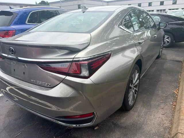 Used 2021 Silver Lexus 250 image 6