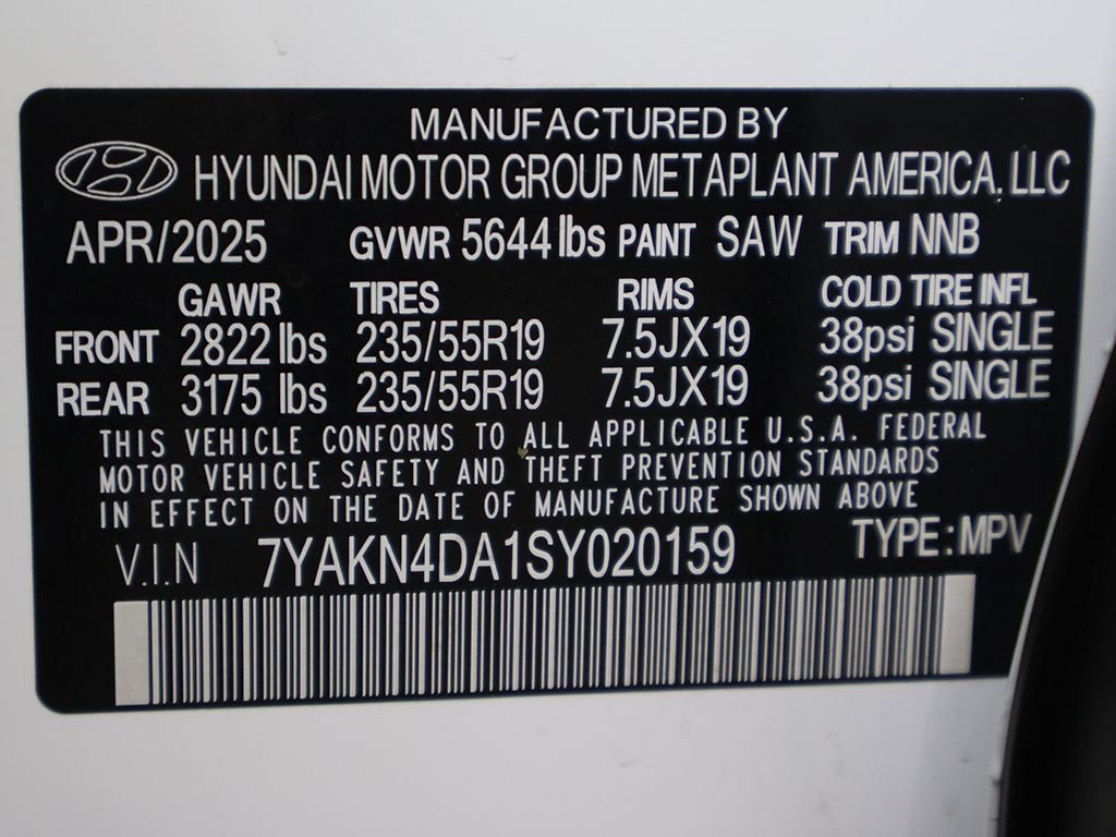 Used 2025 White Hyundai SEL image 46