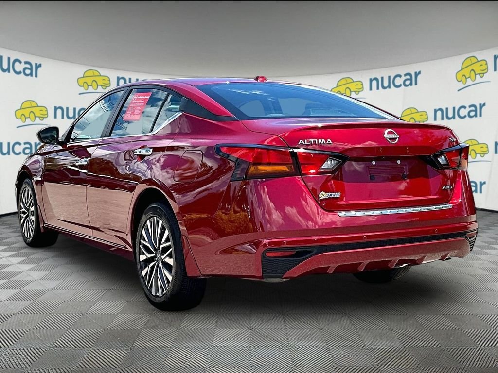Certified Used 2023 Red Nissan 2.5 SV image 4