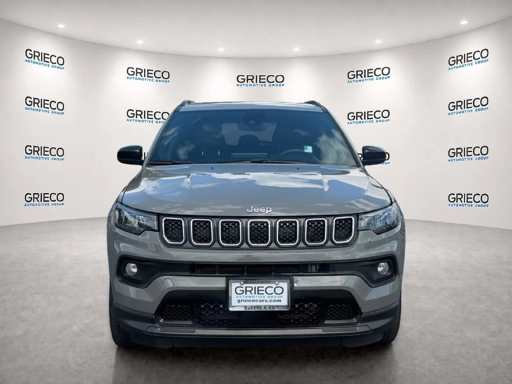 Used 2023 Jeep Compass Latitude with VIN 3C4NJDBN4PT515650 for sale in Lauderhill, FL