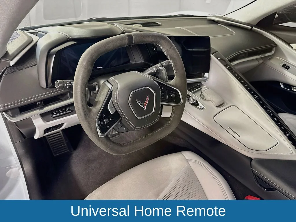 Used 2023 White Chevrolet Stingray image 11