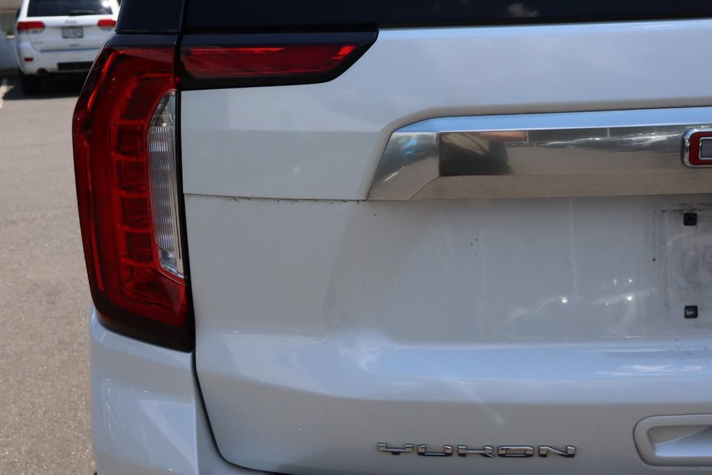 Used 2021 WHITE FROST TRICOAT GMC Denali image 33