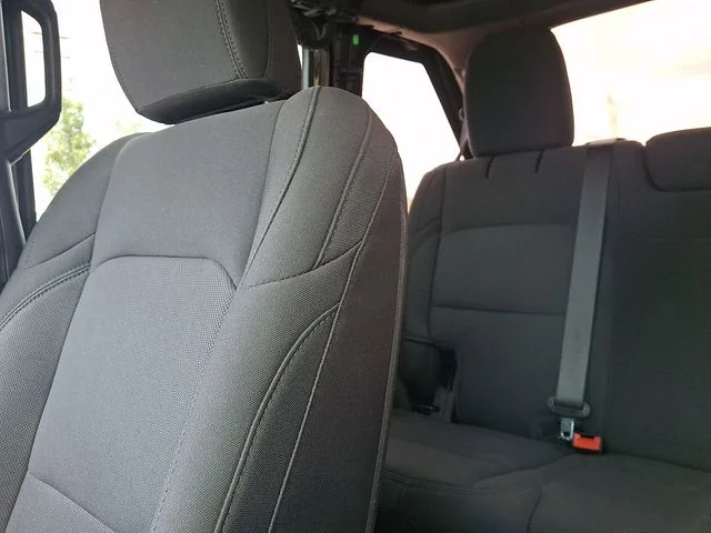 Used 2021 Green Jeep Sport Altitude 4x4 image 52