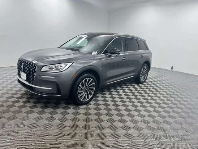 Used 2023 Gray Lincoln Reserve image 3