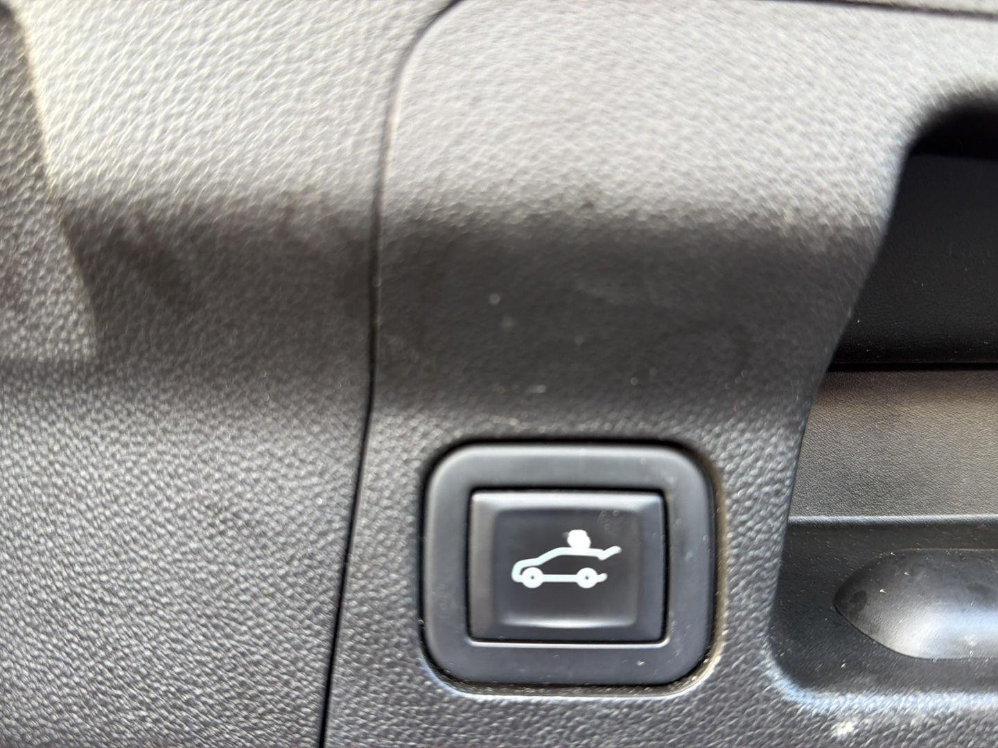 Used 2020 Red Quartz Tintcoat GMC AT4 image 7