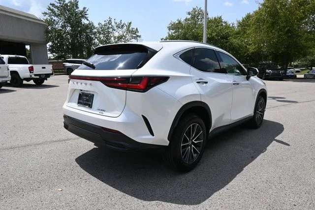 Certified Used 2025 EMINENT WHITE PEARL Lexus 350 Premium image 3