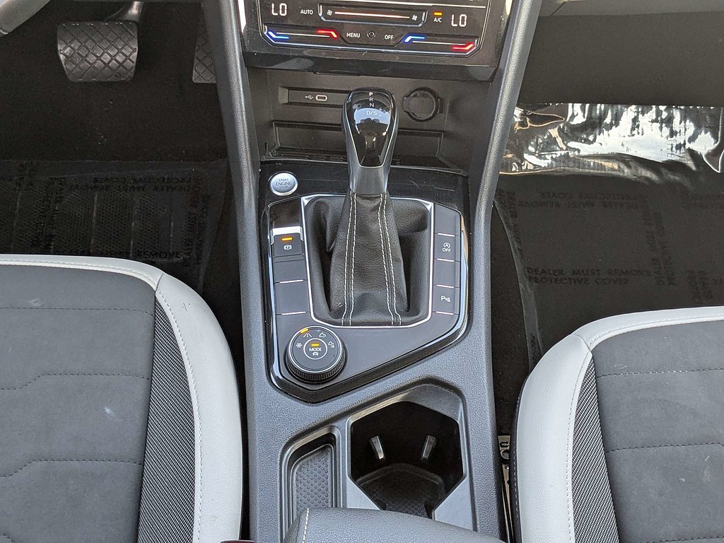 2025 Volkswagen Taos SE - Photo 19