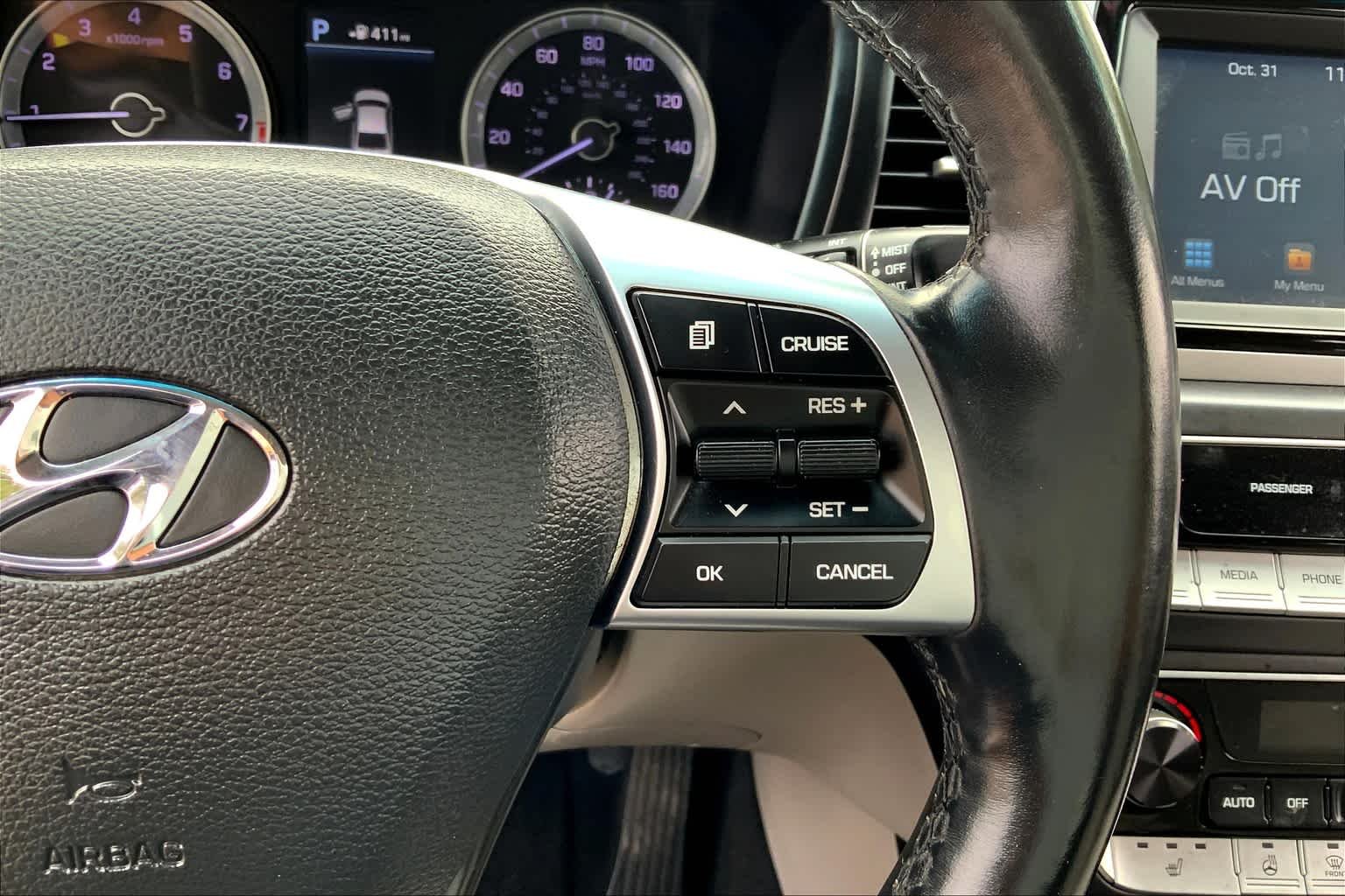 Used 2019 Scarlet Red Hyundai SEL image 19