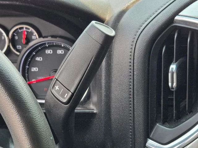 Used 2020 White Chevrolet LT image 29