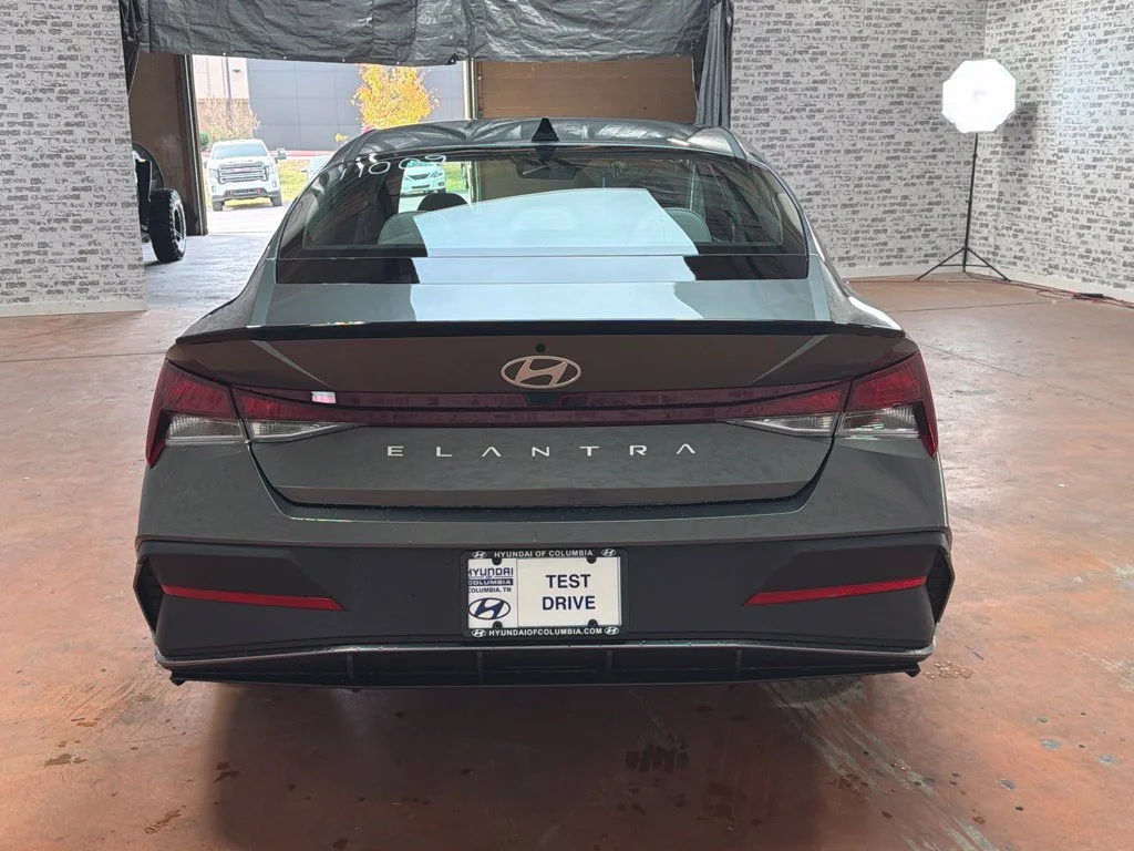 New 2026 Amazon Gray Hyundai SEL Sport Plus image 6
