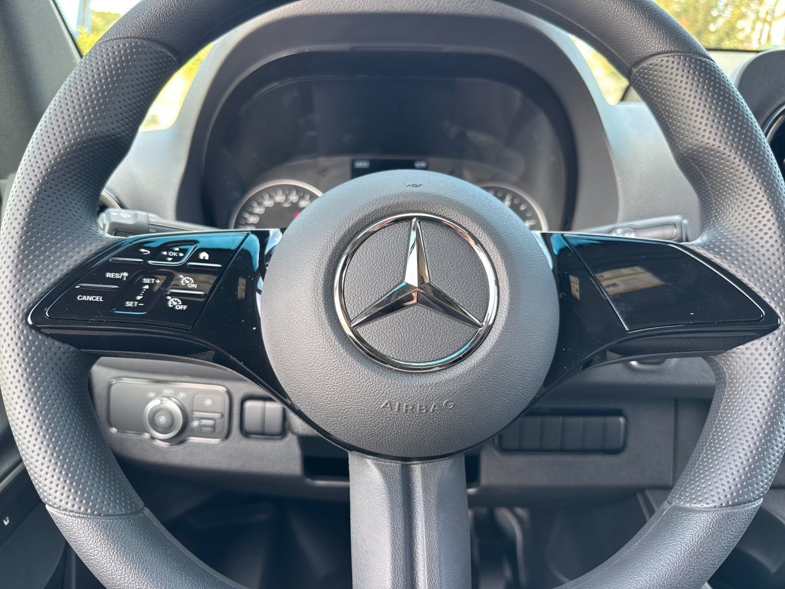 New 2026 Arctic White Mercedes-Benz  image 26