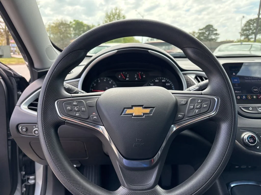 Used 2024 Gray Chevrolet LT image 21