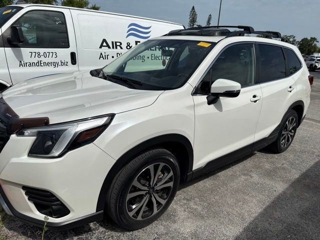 Used 2022 White Subaru Limited image 4