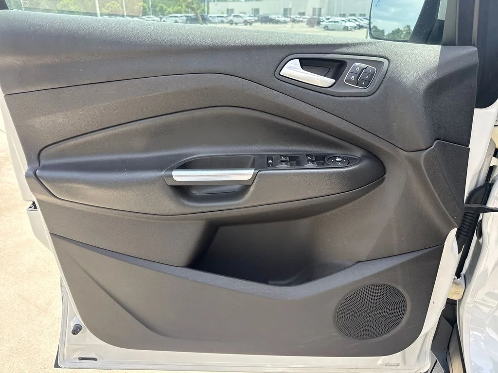 Used 2015 White Platinum Clearcoat Metallic Ford Titanium image 13