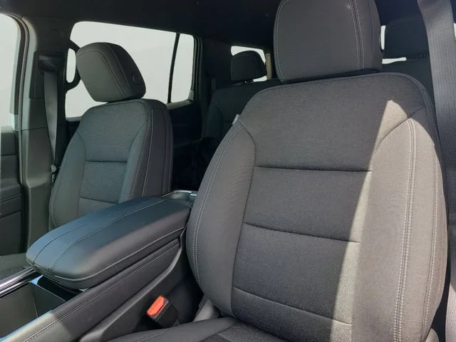 New 2026 Summit White Chevrolet LT image 19
