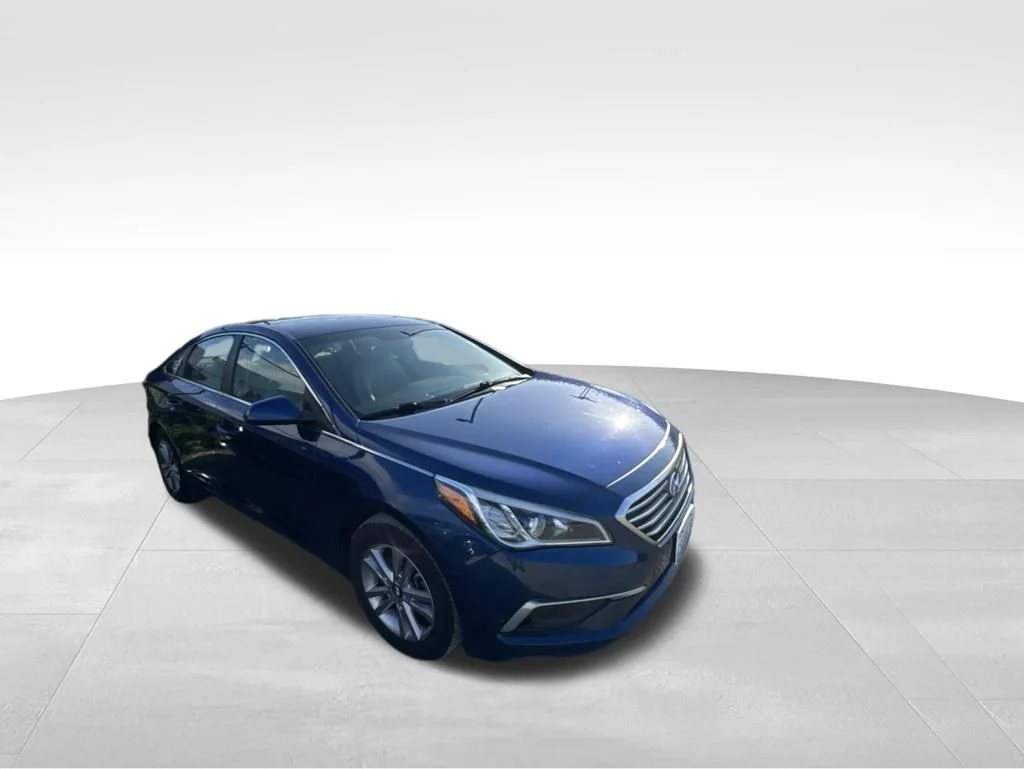 Used 2016 Hyundai Sonata SE with VIN 5NPE24AF1GH316076 for sale in Auburn, WA