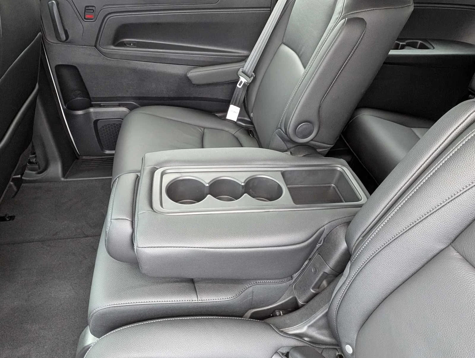 New 2026 Platinum White Pearl Honda EX-L image 21