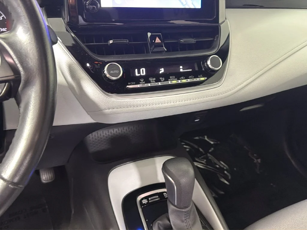 2023 Toyota Corolla SE - Photo 24